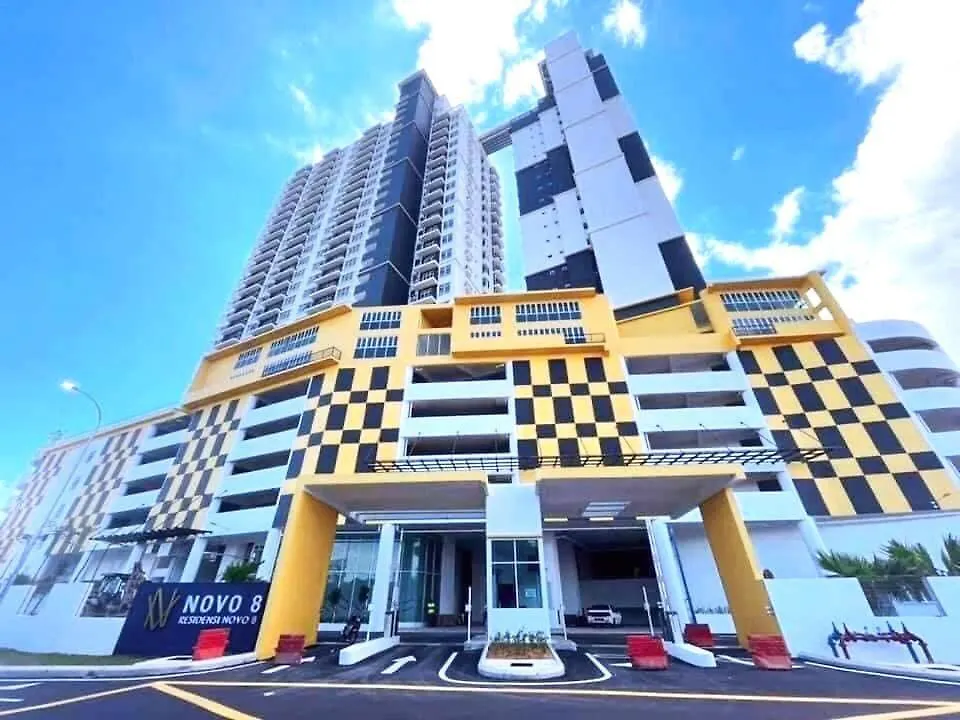 Novo 8 Residences & Suites Aqua Pool By Nestcove Malacca